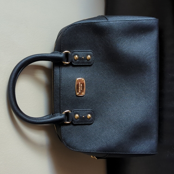 Michael Kors Saffiano black leather satchel - Picture 1 of 7